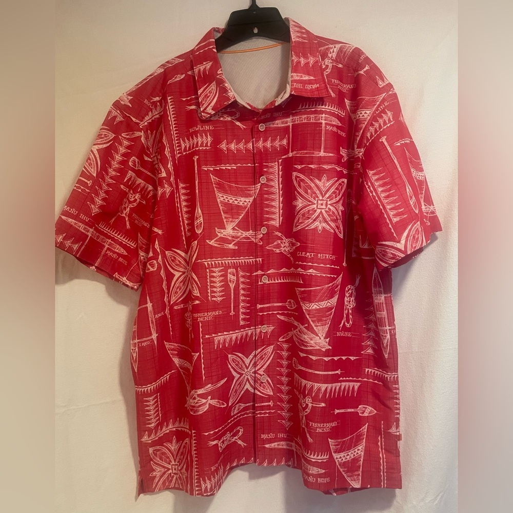 Quiksilver Red and White Casual Hawaiian style Button Down Shirt